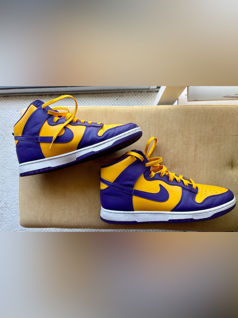 Nike High-Top Sneakers in Purple and Gold, Retro Lakers. Great condition. - Picture 2 of 5